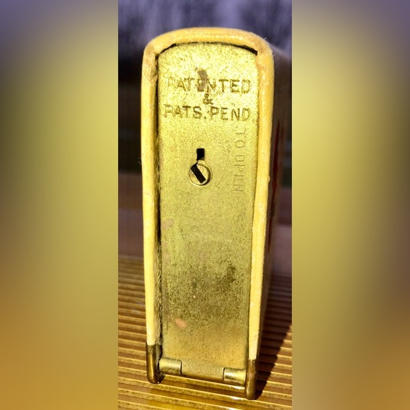 Vintage 1935 Zell BOOK Figural SCRAPPY Bank Money Saver Book Thrift Book - Picture 3 of 7